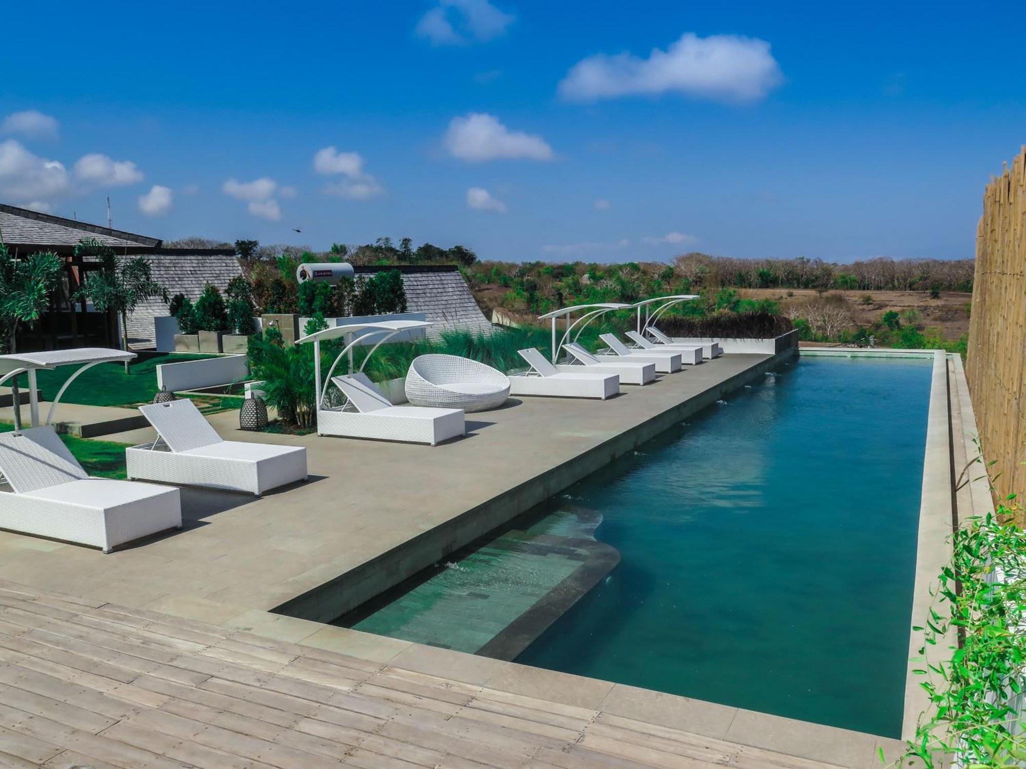 Salty Breeze Bali Hotell Ungasan Exteriör bild